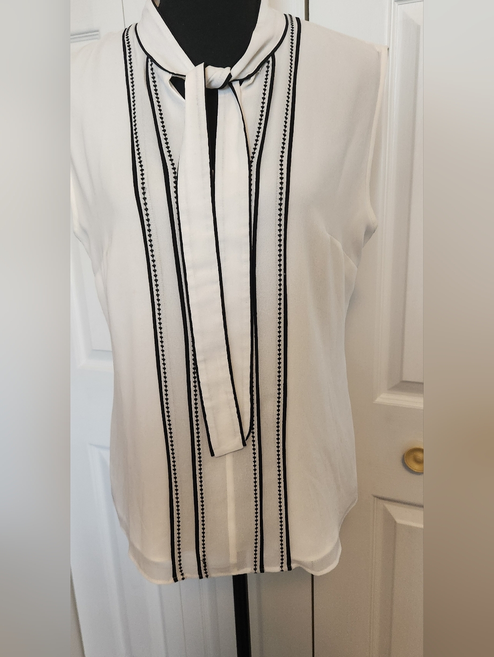 White House Black Market,  Black & White Sleeveless Tie-Neck Blouse